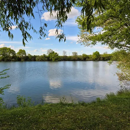 Le Du Bord De Saone Apremont (Haute-Saone)